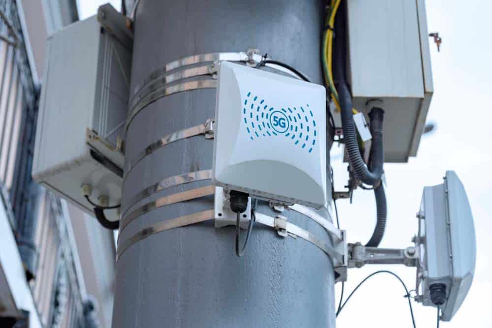 5G cellular repeaters on a mast.